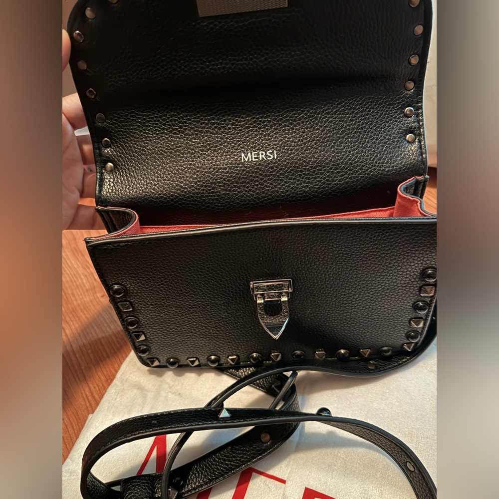 MERSI crossbody